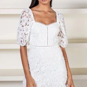 Elegant White Lace Dress